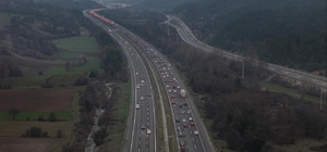 Bolu'da tatilcilerin dönüş yoğunluğu: Kilometrelerce araç kuyruğu oluştu