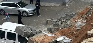 Şanlıurfa’da aşırı yağış istinat duvarını yıktı: O anlar kamerada