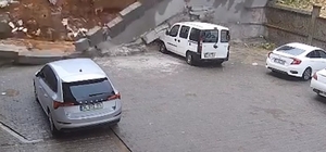 Şanlıurfa’da sağanak nedeniyle cadde ve sokaklar göle döndü (2)