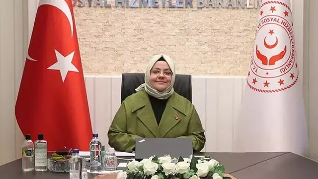 Eskişehir'de zincirleme kaza: Eski bakanlar Koç ve Selçuk da yaralı