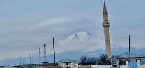 Ağrı Dağı'nın zirvesi göz kamaştırdı
