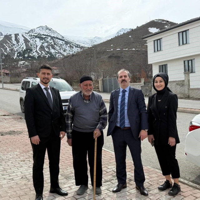 Erzincan Emniyetinden şehit ve gazi ailelerine bayram ziyareti