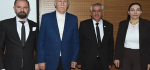 Şenkaya’da Esnaf Odası’na kadın eli