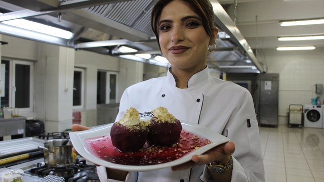 Amasya'da 2 bin yıldır yetiştirilen meyveden yapılan tatlı: Elma tatlısı