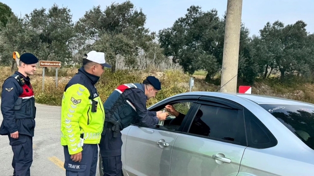 Germencik'te jandarma bayram boyunca sahadaydı