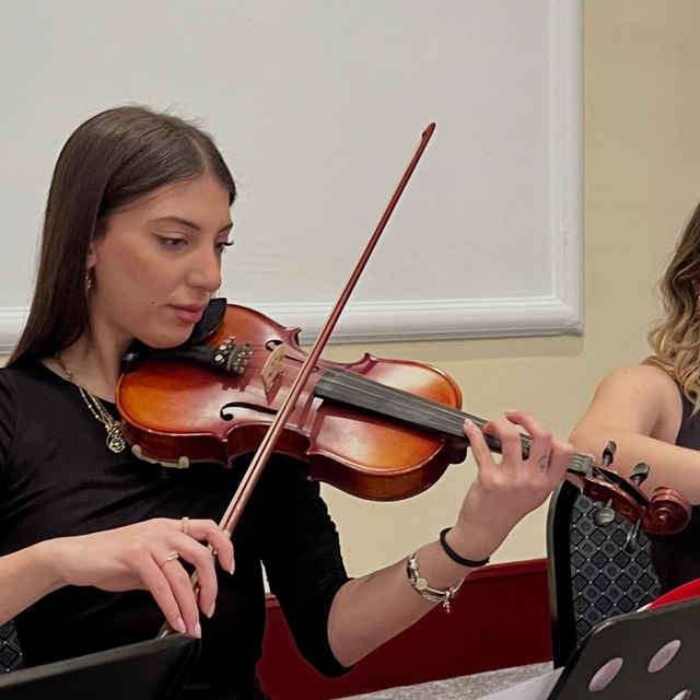 Öğrencilerden 'çınarlara' unutulmaz konser