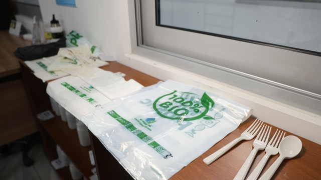 Petrol yerine nişasta: 180 günde biyobozunabilen plastik alternatifi
Mısır nişastasından "Yeşil plastik": 180 günde doğaya karışıyor