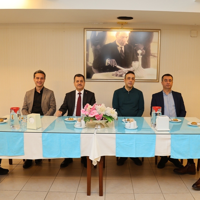 Muğla Orman Bölge Müdürlüğü'nde ilk mesai bayramlaşma heyecanıyla başladı