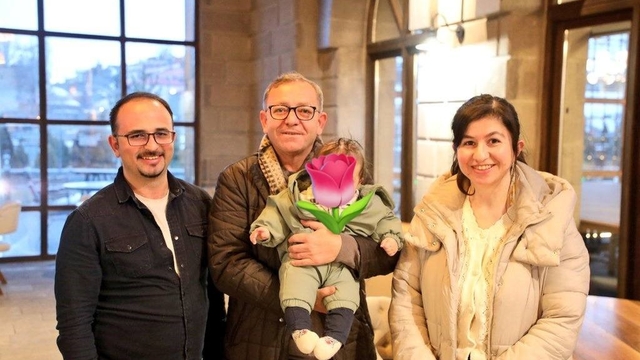 Kars'a yerli ve yabancı turistlerden yoğun ilgi
Vali Ziya Polat'tan ziyaretçilere yakın ilgi