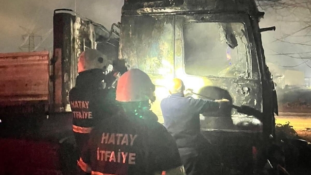 Dörtyol'da tır yangını