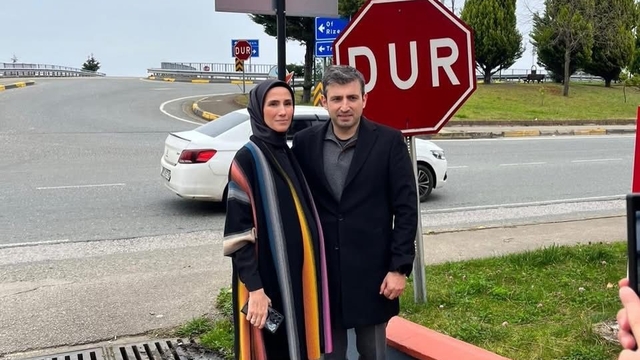 Selçuk Bayraktar ata toprağı Sürmene'de bilim merkezi projesini inceledi