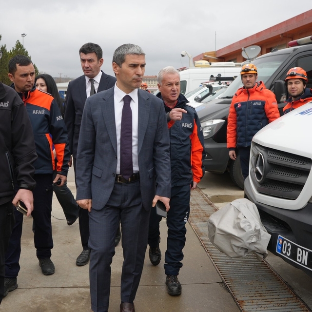 Vali Aktaş, AFAD'ın çalışmaları hakkında bilgilendirildi