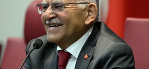 Personeliyle bayramlaşan Başkan Büyükkılıç: "Kayseri Büyükşehir bir marka"