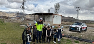 Çocukların bayram harçlıkları jandarmadan