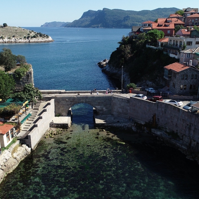 Bayram tatilinde 6 bin nüfuslu ilçeye 56 bin kişi geldi