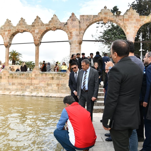 Vali Şıldak Balıklıgöl'de incelemelerde bulundu