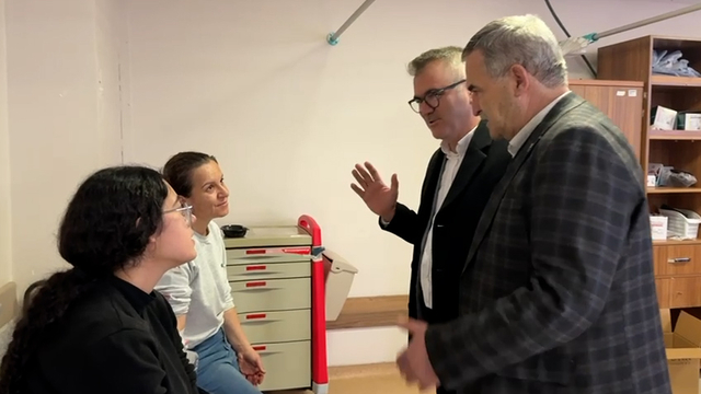 Konya-Antalya kara yolunda yolcu otobüsü devrildi; 3'ü ağır, 20 yaralı (2)