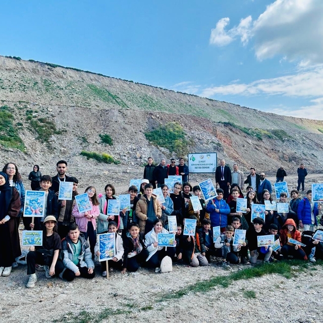 Aydın'da Orman Haftası'nda fidanlar toprakla buluştu