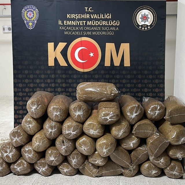 Kırşehir'de 200 kilo kaçak tütün ele geçirildi