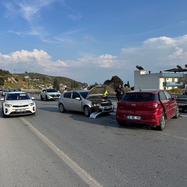 Söke-Kuşadası Çevre Yolu'nda kaza: 1 kişi yaralandı