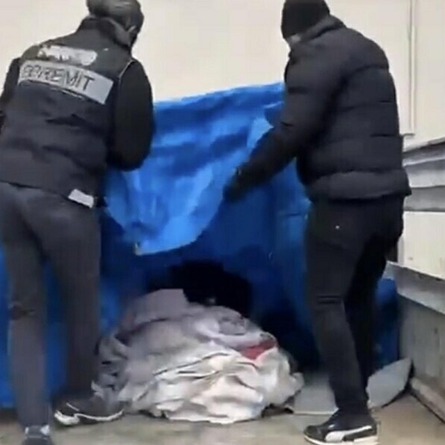 Balıkesir'de 42 bin 600 adet sentetik ecza hapı ele geçirildi