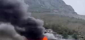 3 aracın karıştığı zincirleme kaza: 2 yaralı