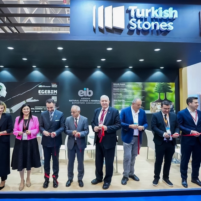 Denizli Sanayi Odası heyeti Xıamen Stone Fair'de küresel alıcılarla buluştu