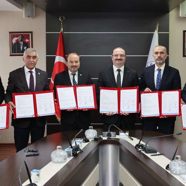 EUSA 2028, Erzurum'da düzenlenecek
Erzurum, Avrupa'nın en prestijli ünivers...