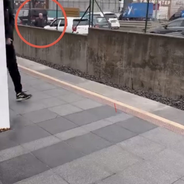 Bursa'da yolunu kaybeden yaşlı adam, trafikte tehlike saçtı