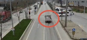 Bursa'da kırmızı ışık ihlali yapan araçlar dron ile böyle tespit edildi