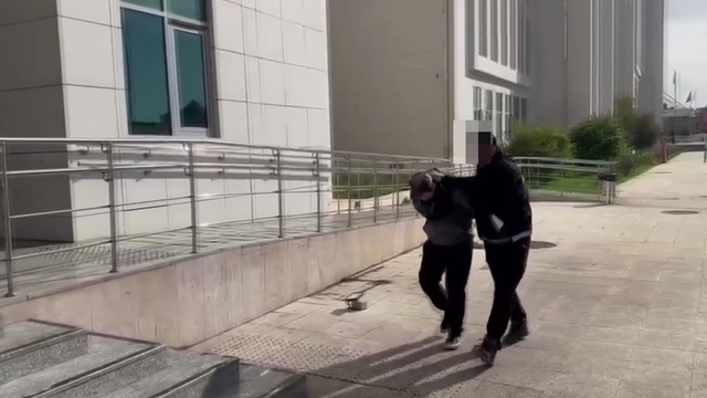 Adana'da 19 firari yakalandı