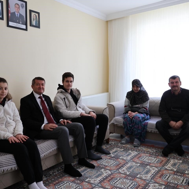 Şehit İlhan Ongan'ın ailesine anlamlı buluşma