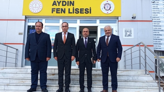 Aydın Fen Lisesi'nde 'Türkiye Yüzyılı Maarif Modeli' değerlendirildi