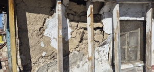 Metruk ev çevreye tehlike saçıyor