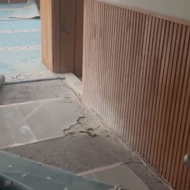 Kastamonu'da düşen yıldırım camiye isabet etti