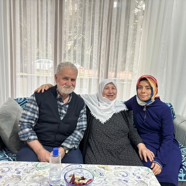 Bilecik'te 65 yaş üstü vatandaşlara anlamlı ziyaret