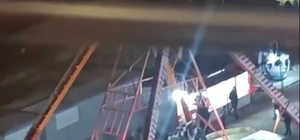 Oyun alanı savaş alanına döndü: O anlar kamerada