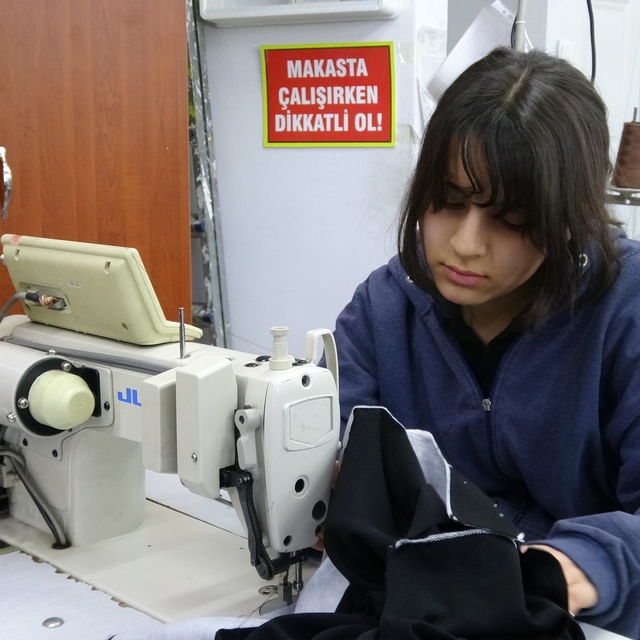 Bu okulda geleceğin modacıları yetişiyor