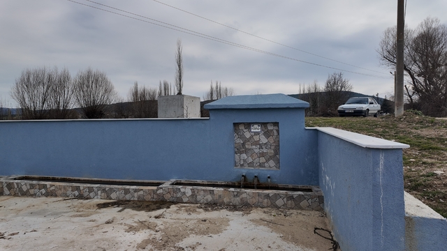 Bu tarihi çeşme 156 yıldır durmadan akıyor
Gediz Yunuslar köyünün mirası 'Tarihi Ayvaz Çeşmesi' zamana direniyor