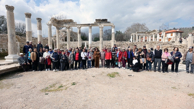 Yaşlılar Haftası Muğla'da keyifli bir geziyle kutlandı