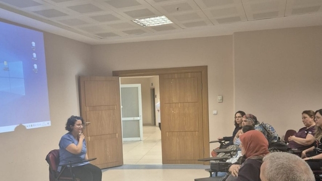 Nazilli Devlet Hastanesi'nde 'Diyabet Okulu' eğitimleri sürüyor