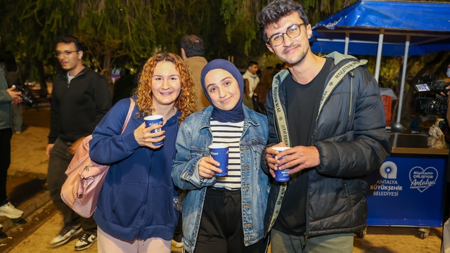 Büyükşehir'den sınav haftası boyunca sıcak çorba ikramı