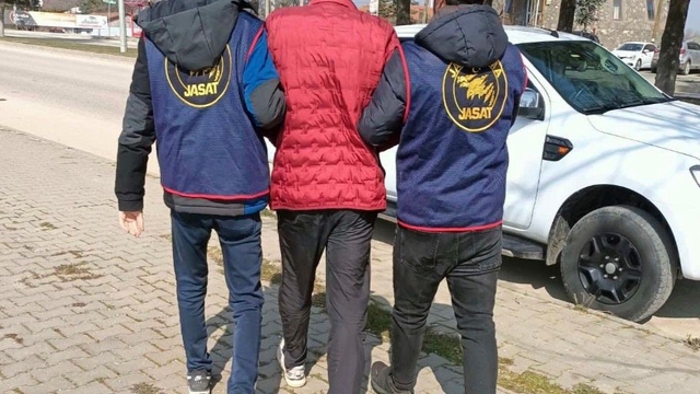 Bolu'da çeşitli suçlardan aranan 6 hükümlü yakalandı