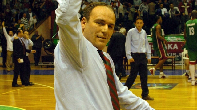 Karşıyaka 18 yıl sonra Kandemir'le potada yeni sayfa açacak