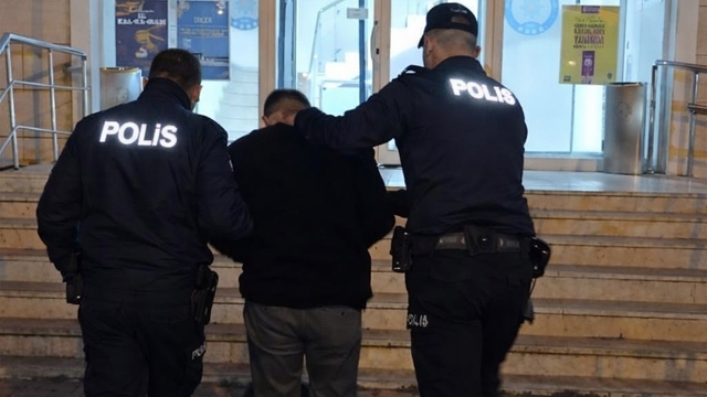 Muratlı'da 22 yıl hapisle aranan firari kovalamacada yakalandı