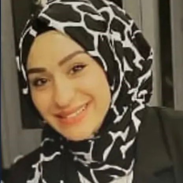 Tarlaya uçan otomobilde anne hayatını kaybetti, eşi ve çocuğu yaralandı