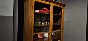 Elazığ’da 96 yıllık ahşap dolap,tarihin izlerini taşıyor