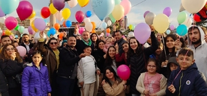 Kampanyası tamamlanan SMA hastası Alya için balonlar gökyüzüne bırakıldı