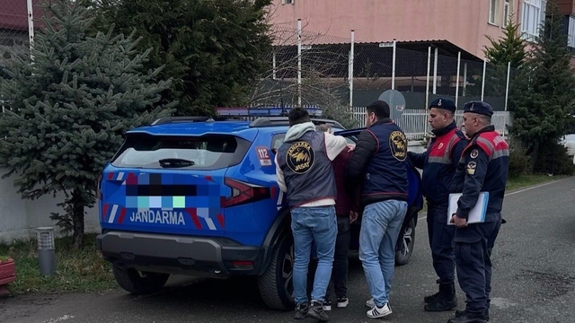 Ordu'da jandarma aranan 48 şüpheliyi yakaladı
