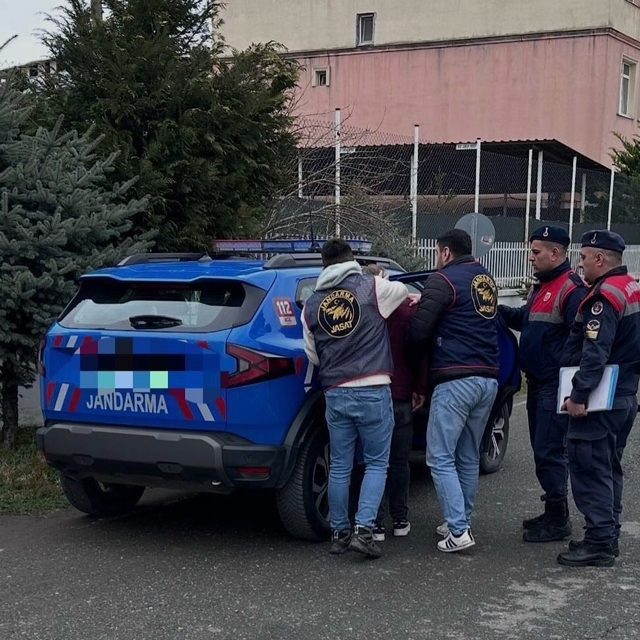 Ordu'da jandarma aranan 48 şüpheliyi yakaladı